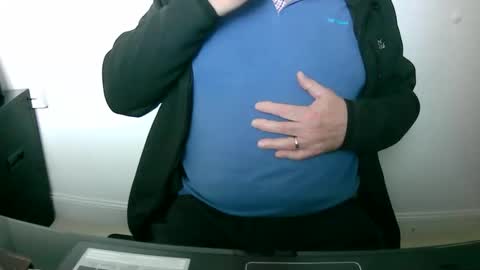 Snapshot of scotti30 chatting on 03/12/25, 09:02 Scott online show from 03/12/25, 09:02