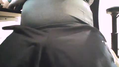 Snapshot of scottie813 chatting on 02/03/26, 12:32 scottie813 online show from 02/03/26, 12:32