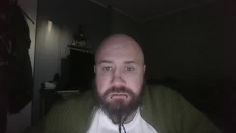 Snapshot of scottish_alien chatting on 04/18/26, 06:56 Richard James online show from 04/18/26, 06:56