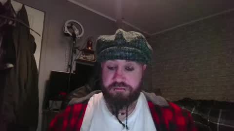 Snapshot of scottish_alien chatting on 06/15/26, 03:14 Richard James online show from 06/15/26, 03:14