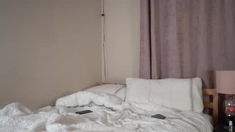 Snapshot of scottish_twink01 chatting on 11/23/25, 11:26 danny online show from 11/23/25, 11:26