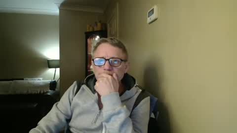 Snapshot of scottsman214 chatting on 12/26/24, 07:38 James online show from 12/26/24, 07:38