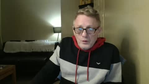 Snapshot of scottsman214 chatting on 12/26/24, 10:41 James online show from 12/26/24, 10:41