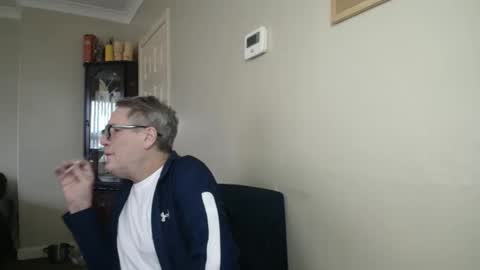 Snapshot of scottsman214 chatting on 11/13/25, 11:42 James online show from 11/13/25, 11:42