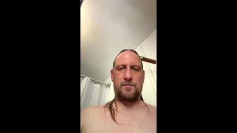 Snapshot of scottyc48 chatting on 04/21/26, 01:28 scottyc48 online show from 04/21/26, 01:28