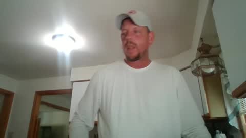 scottydoesntknow0 online show from 09/27/25, 06:46