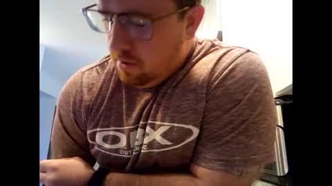 scottyknows101 online show from 10/28/25, 02:53