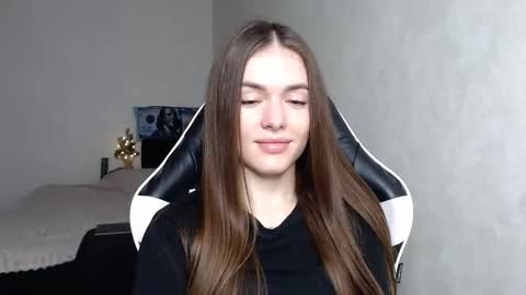 Snapshot of scratc_h chatting on 01/13/25, 01:56 scratc_h online show from 01/13/25, 01:56