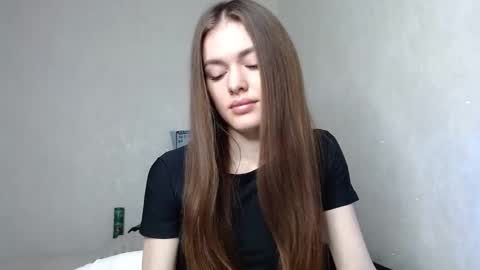 Snapshot of scratc_h chatting on 01/31/25, 11:24 scratc_h online show from 01/31/25, 11:24