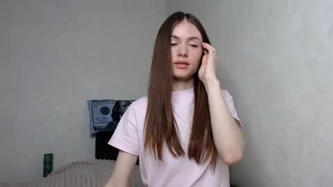 Snapshot of scratc_h chatting on 02/23/25, 10:20 scratc_h online show from 02/23/25, 10:20