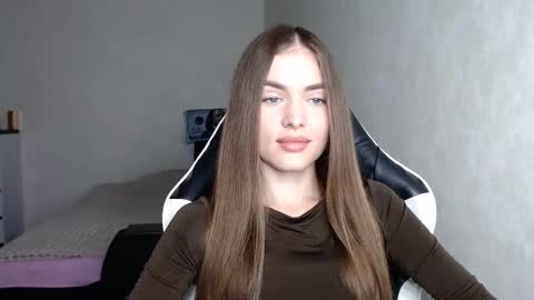 Snapshot of scratc_h chatting on 09/14/25, 04:06 scratc_h online show from 09/14/25, 04:06