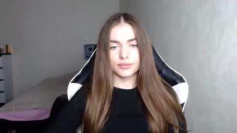 Snapshot of scratc_h chatting on 09/18/25, 05:37 scratc_h online show from 09/18/25, 05:37