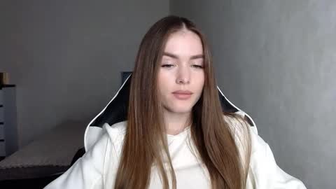 Snapshot of scratc_h chatting on 10/05/25, 04:05 scratc_h online show from 10/05/25, 04:05