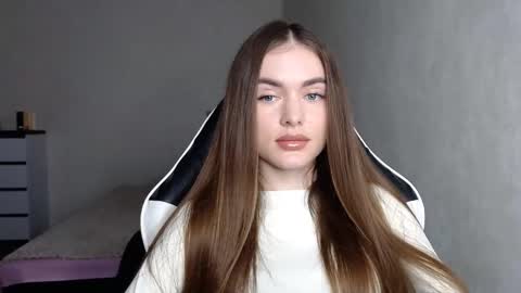 Snapshot of scratc_h chatting on 10/19/25, 02:50 scratc_h online show from 10/19/25, 02:50