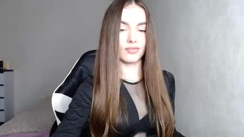 Snapshot of scratc_h chatting on 10/21/25, 01:45 scratc_h online show from 10/21/25, 01:45