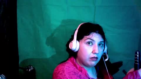 Snapshot of scumbagsmith chatting on 01/22/25, 05:05 Danni online show from 01/22/25, 05:05