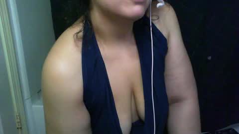 Snapshot of scumbagsmith chatting on 10/25/25, 01:51 Danni online show from 10/25/25, 01:51