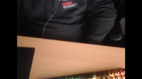 scz11 online show from 12/16/25, 06:40