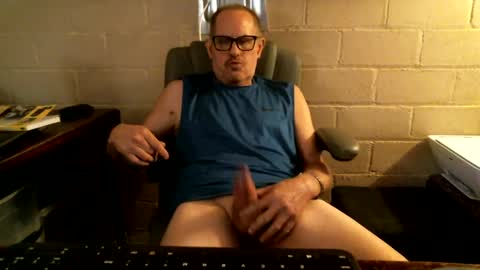 eating pussy  sucking dick online show from 10/06/25, 06:27