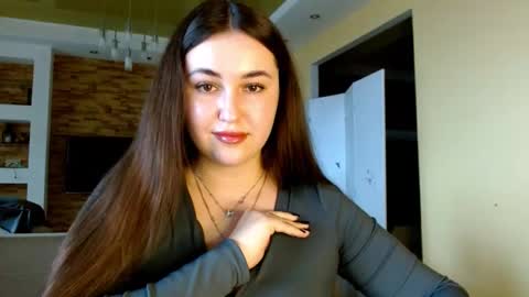 Elizabeth  online show from 02/15/26, 10:25