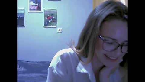 SEA Dream online show from 11/11/25, 05:51