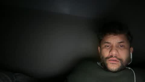 Snapshot of seadog00 chatting on 11/25/25, 02:44 seadog00 online show from 11/25/25, 02:44