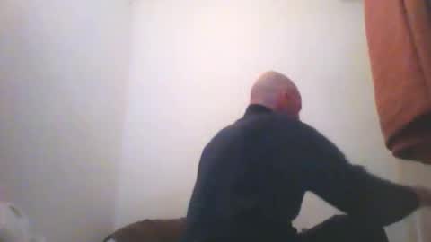 Sean online show from 10/24/25, 09:28