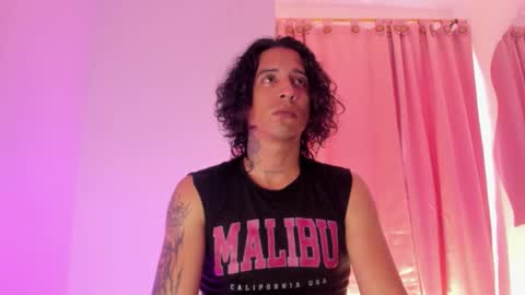   online show from 02/09/26, 01:37