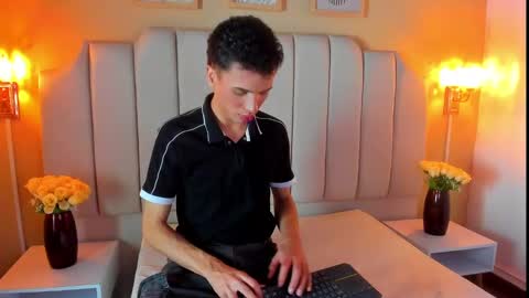 Sean online show from 09/16/25, 04:46