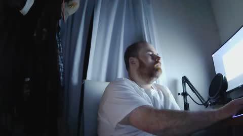 Snapshot of seanv24 chatting on 12/03/25, 04:09 seanv26 online show from 12/03/25, 04:09