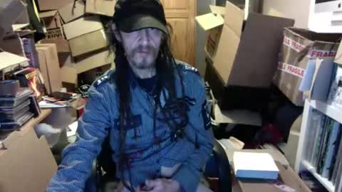 seasidesteve71 online show from 12/12/24, 12:59