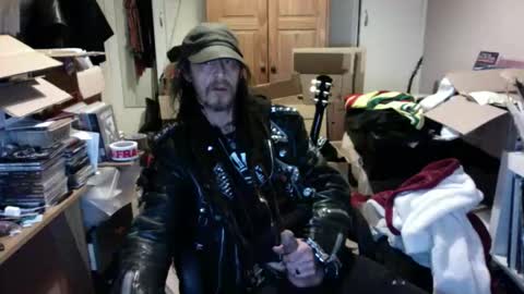seasidesteve71 online show from 04/27/26, 01:36