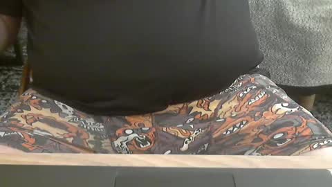 Snapshot of seathrough chatting on 03/09/25, 09:46 Falco J online show from 03/09/25, 09:46