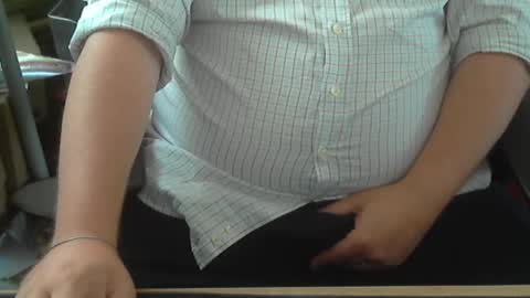 Snapshot of seathrough chatting on 09/09/25, 09:53 Falco J online show from 09/09/25, 09:53