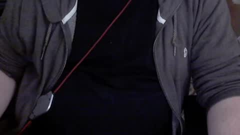 Snapshot of seathrough chatting on 11/02/25, 12:24 Falco J online show from 11/02/25, 12:24