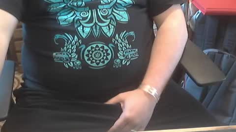 Snapshot of seathrough chatting on 03/10/26, 10:31 Falco J online show from 03/10/26, 10:31