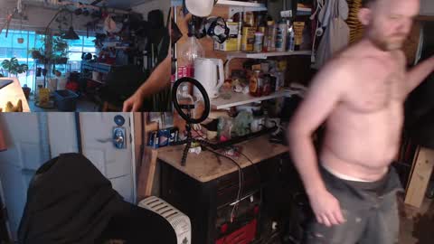 Snapshot of seattlemanwhore chatting on 01/23/25, 05:21 Seattlemanwhore online show from 01/23/25, 05:21