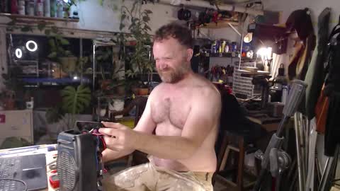 Snapshot of seattlemanwhore chatting on 10/13/25, 02:06 Seattlemanwhore online show from 10/13/25, 02:06