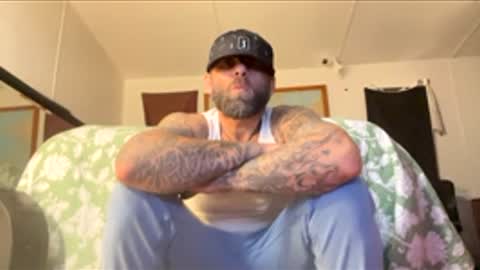 seb973472 online show from 12/18/25, 07:03