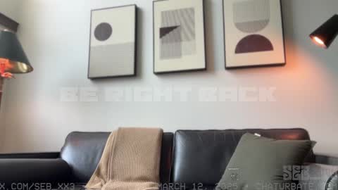 Snapshot of seb_tv chatting on 03/12/25, 02:01 Sebastian online show from 03/12/25, 02:01