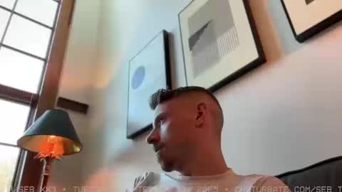 Snapshot of seb_tv chatting on 10/01/25, 08:37 Sebastian online show from 10/01/25, 08:37