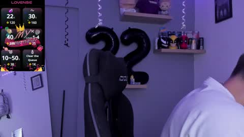 Snapshot of sebas__23 chatting on 12/19/24, 10:42 Sebastin online show from 12/19/24, 10:42