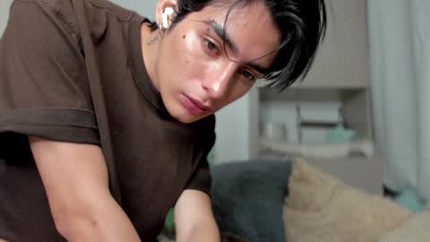 sebastian online show from 01/27/25, 09:23