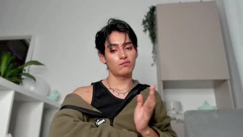 sebastian online show from 02/15/25, 12:59