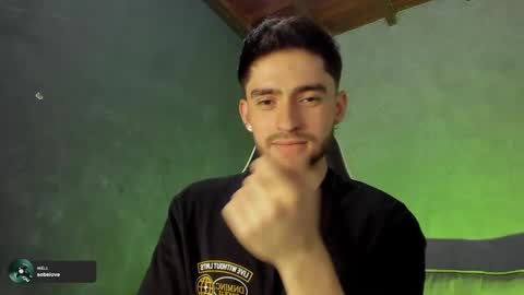 Snapshot of sebas_williams chatting on 03/12/25, 02:41 Sebastian online show from 03/12/25, 02:41