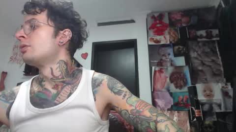 spityio instagram online show from 10/19/25, 06:36