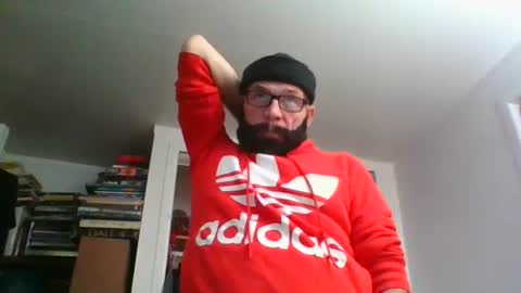 Snapshot of sebasmda1 chatting on 01/21/25, 04:21 Sterling commodifying libido since 2018 online show from 01/21/25, 04:21