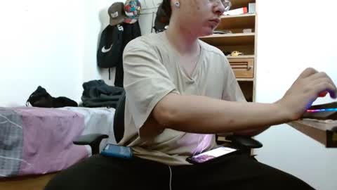 Sebas online show from 02/03/25, 02:36