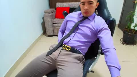 Snapshot of sebastian_oconnor77 chatting on 01/31/25, 12:07 juan sebastian online show from 01/31/25, 12:07