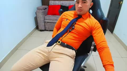 Snapshot of sebastian_oconnor77 chatting on 02/10/25, 03:21 juan sebastian online show from 02/10/25, 03:21